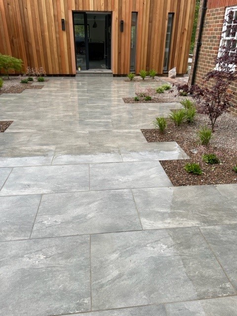 Mercury 900x600 Porcelain Outdoor Paving. 