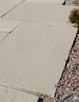 Giallo Limestone Paving 