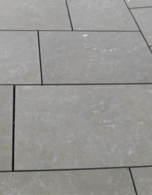 New Yorkstone Diamond Sawn Six Sides all Buff colour