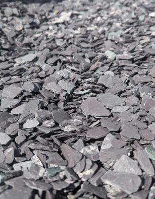 Blue Slate Chippings 20mm