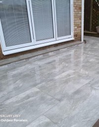 Mercury 900x600 Porcelain Outdoor Paving. 